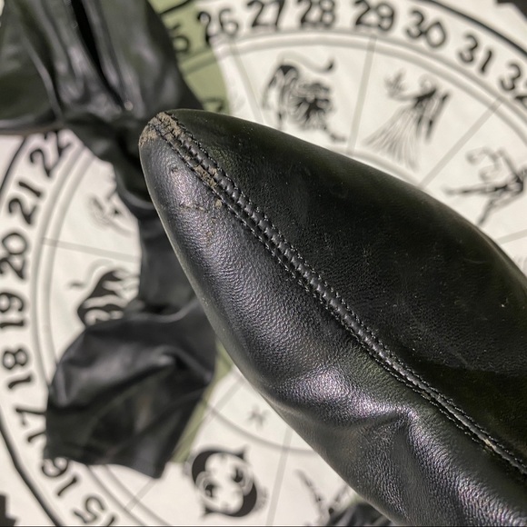 black thigh high boots - Picture 3 of 5